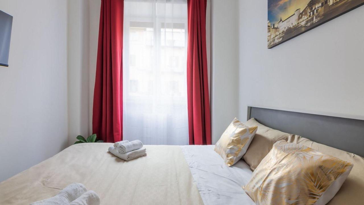 Porta Nuova Centro Elegante Suite Con Wifi Turin Exteriör bild