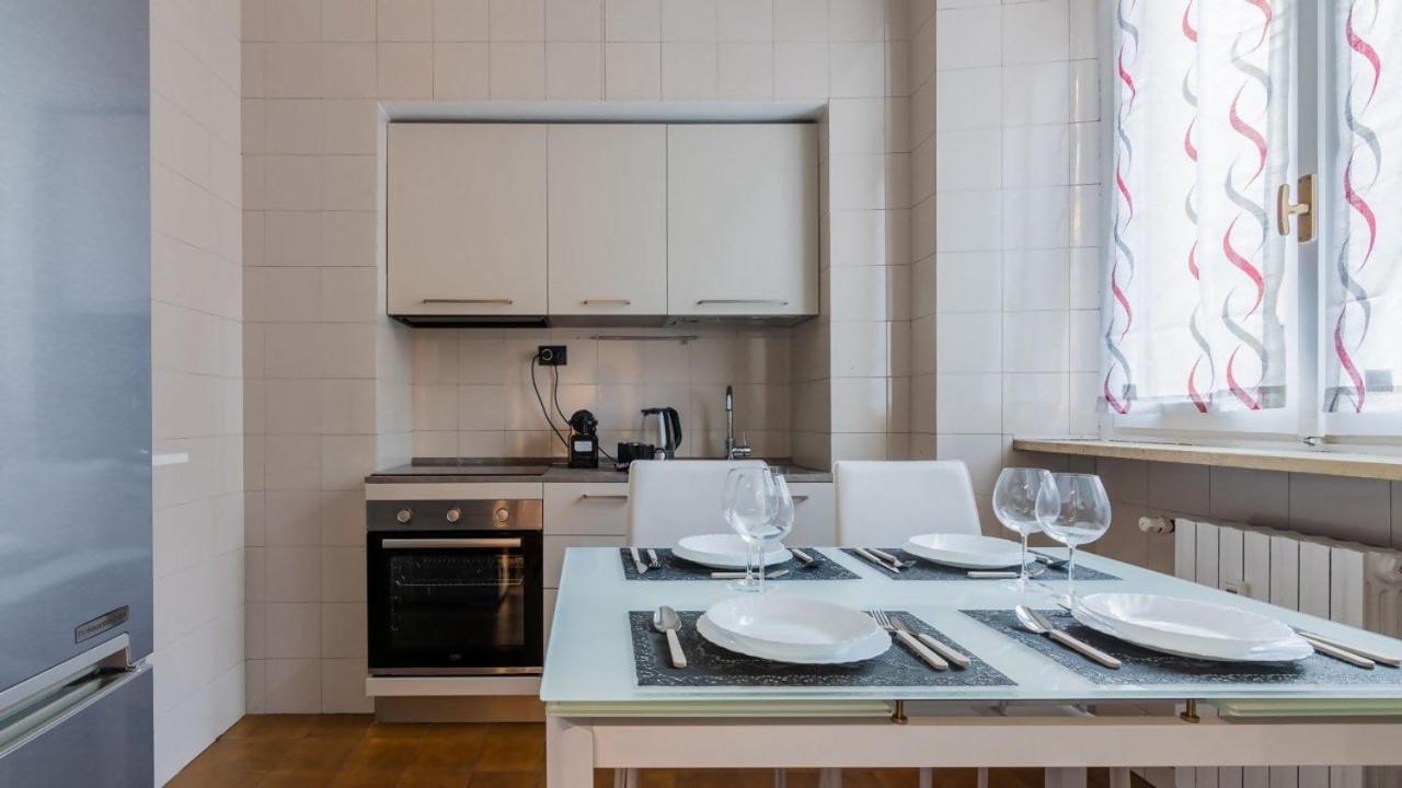 Porta Nuova Centro Elegante Suite Con Wifi Turin Exteriör bild